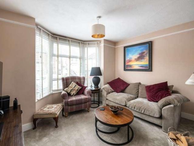 House for sale in Red Hill, Surrey