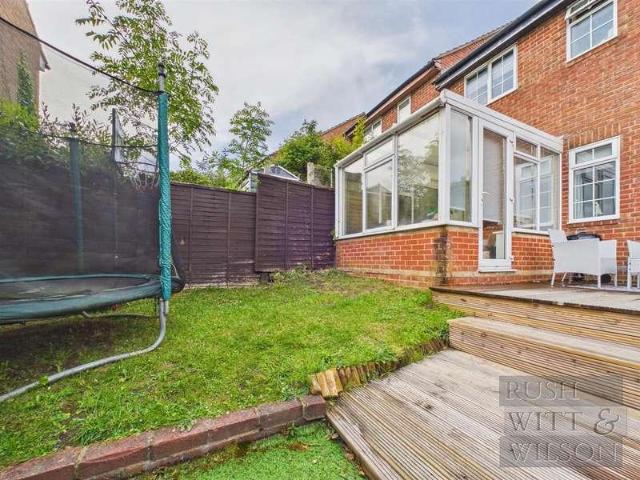 House for sale in Silverhill Park, Guestling Green