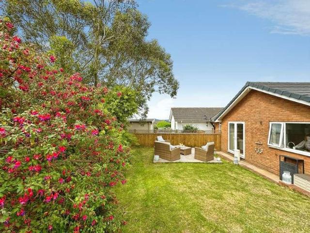 House for sale in Hulham, Budlake