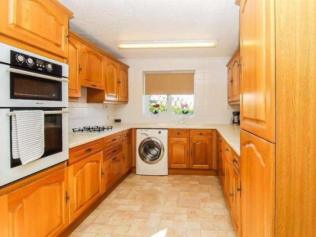 House for sale in New Crofton, West Yorkshire