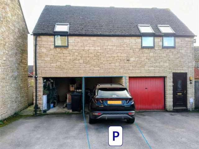 House for sale in Deer Park, Black Bourton