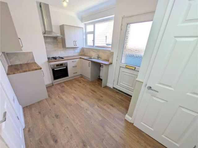 House for sale in Berry Hill, Potters Corner