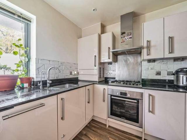 House for sale in Pinner, Greater London