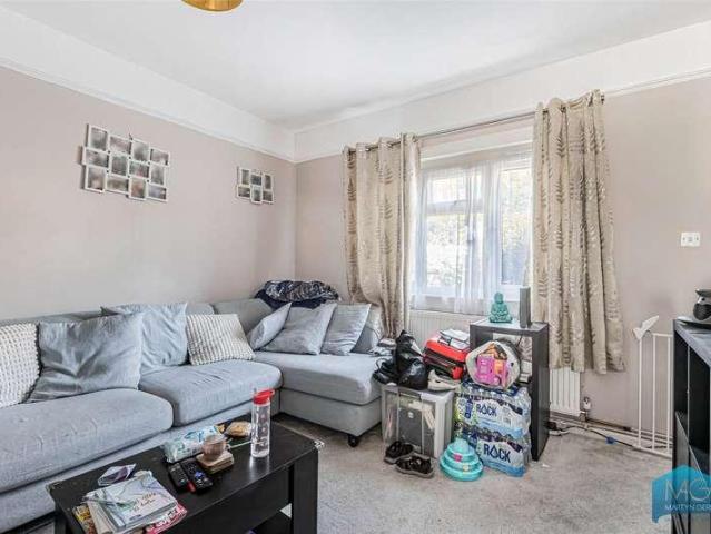 House for sale in Muswell Hill, Greater London