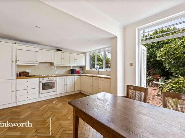 House for sale in Brunswick, Brighton