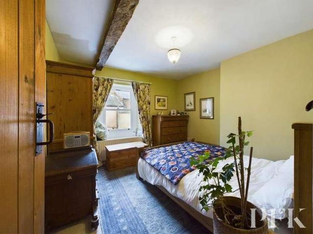House for sale in Fell Lane