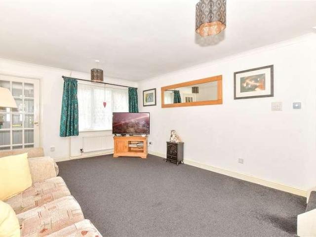 House for sale in Spring Vale, Hampshire
