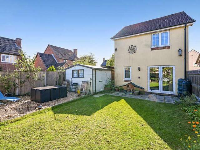 House for sale in Waltham Chase, Hampshire
