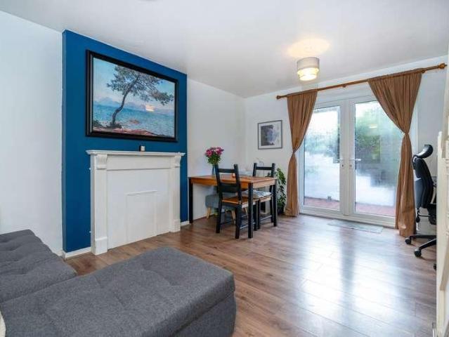 House for sale in Harrowby, South Kesteven