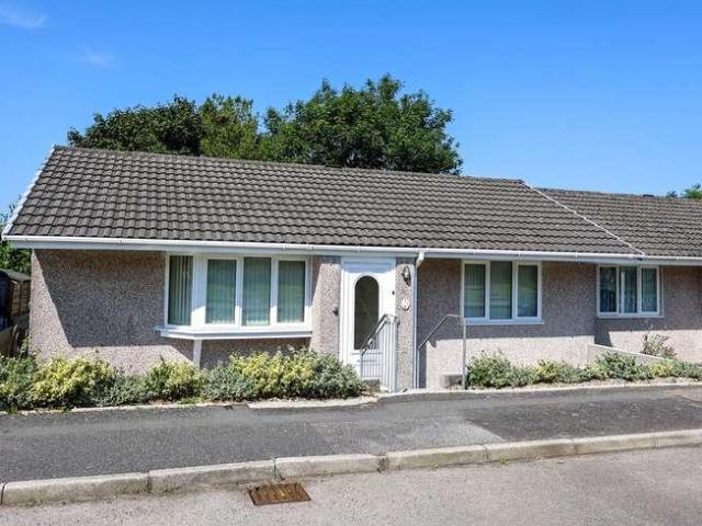 House for sale in Foxhole, Cornwall