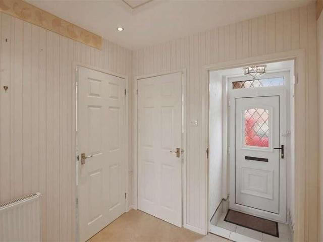 House for sale in Loundsley Green