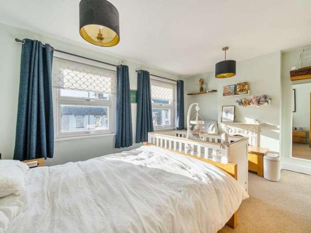 House for sale in Bray Wick, Maidenhead