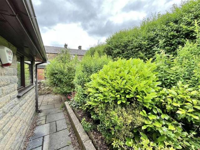 House for sale in Charlesworth, East Midlands