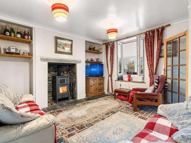 House for sale in Delabole, Cornwall