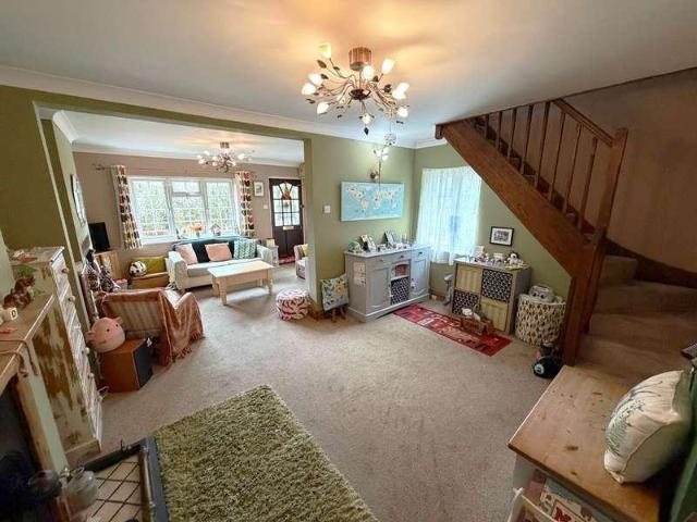 House for sale in Olney