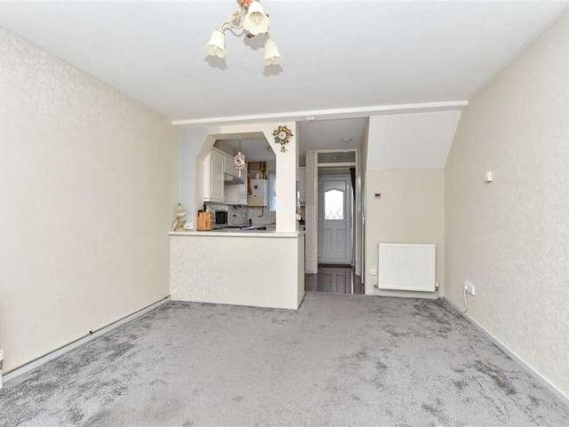 House for sale in Oad Street, Kent