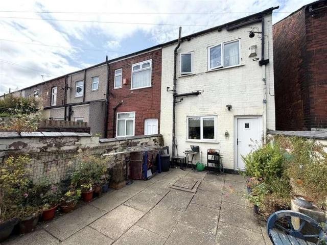 House for sale in Daisy Hill, Lee Bank