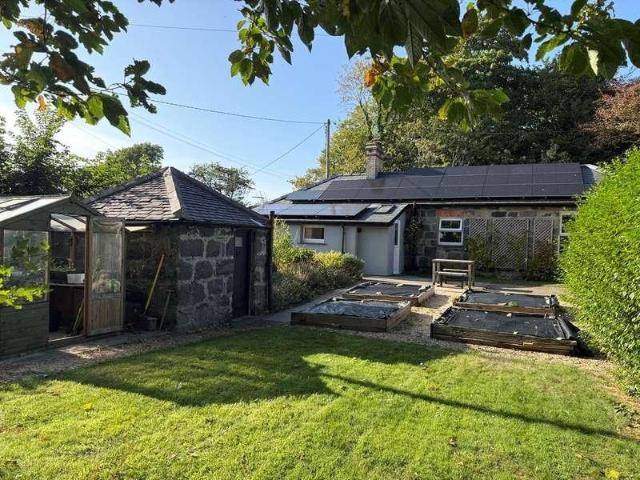 House for sale in Llanystumdwy