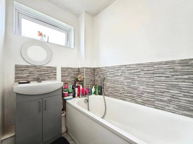 House for sale in Feckenham, City Of Bristol