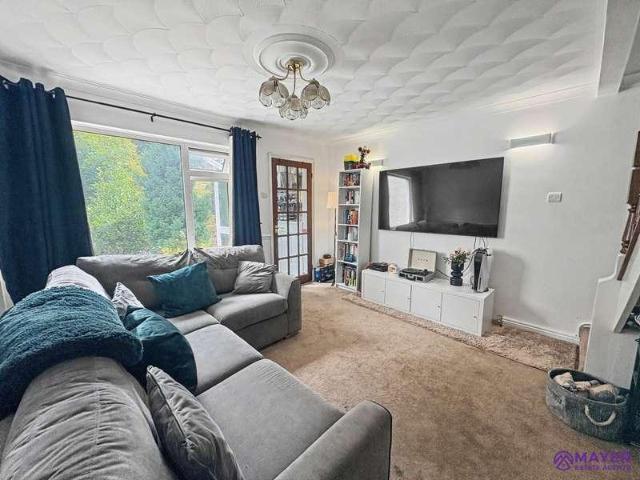 House for sale in Colebrook Village, Mount Wise