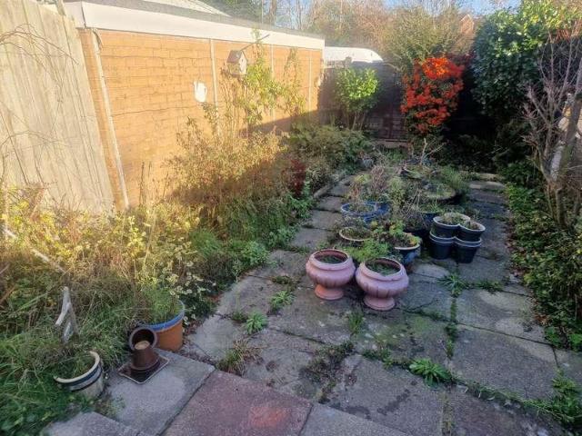 House for sale in Halesowen, West Midlands