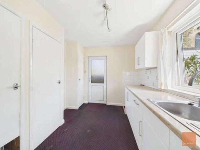 House for sale in Hendra Croft, Cornwall