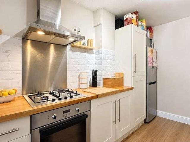 House for sale in Basingstoke, Basingstoke and Deane