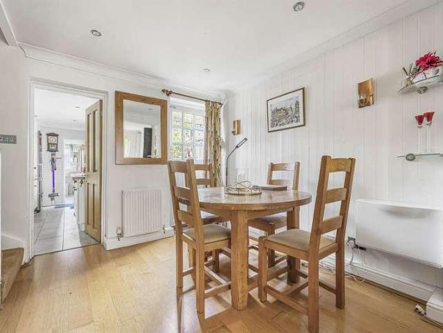 House for sale in Emmer Green, Reading
