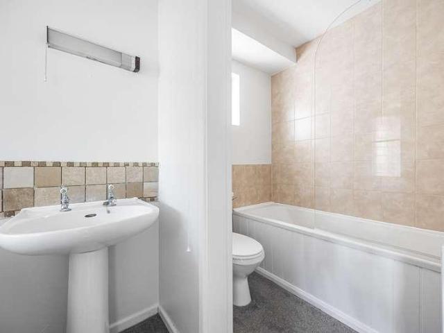 House for sale in Chesterton, Fossebridge
