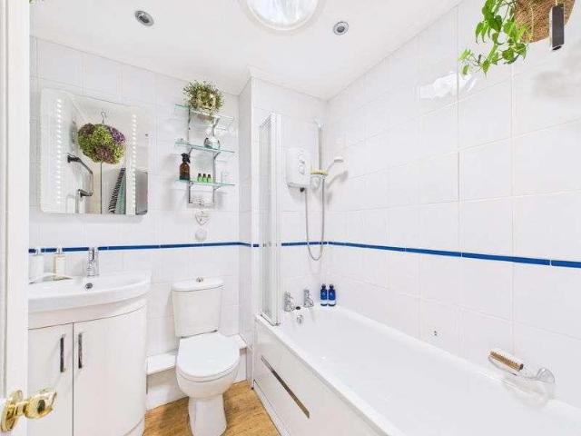 House for sale in Somerton, Somerset