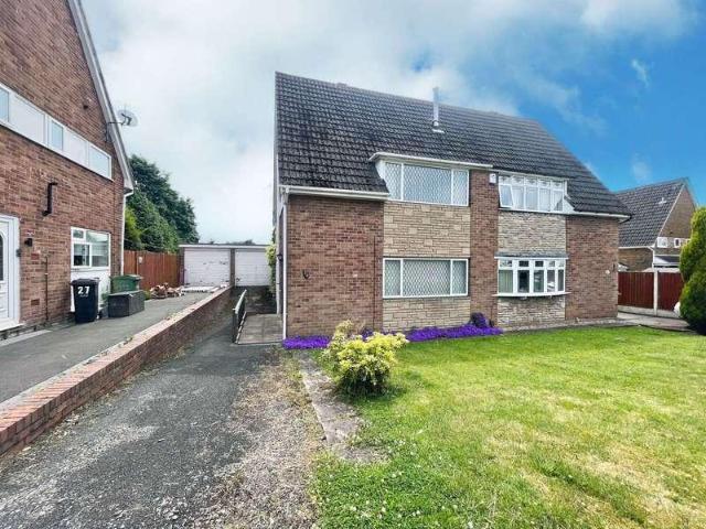 House for sale in Pensnett, West Midlands