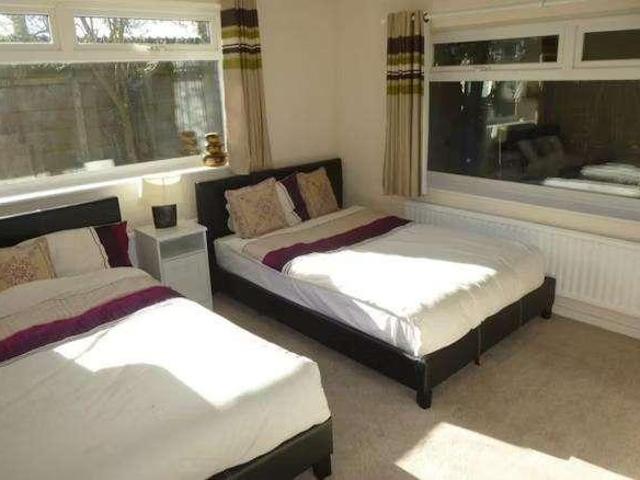House for sale in Dewsbury, West Yorkshire