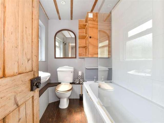 House for sale in Lewes, Iford
