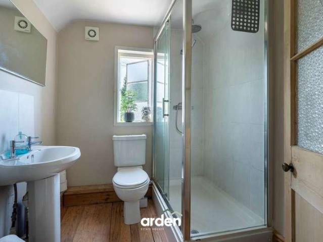 House for sale in Bromsgrove, Worcestershire