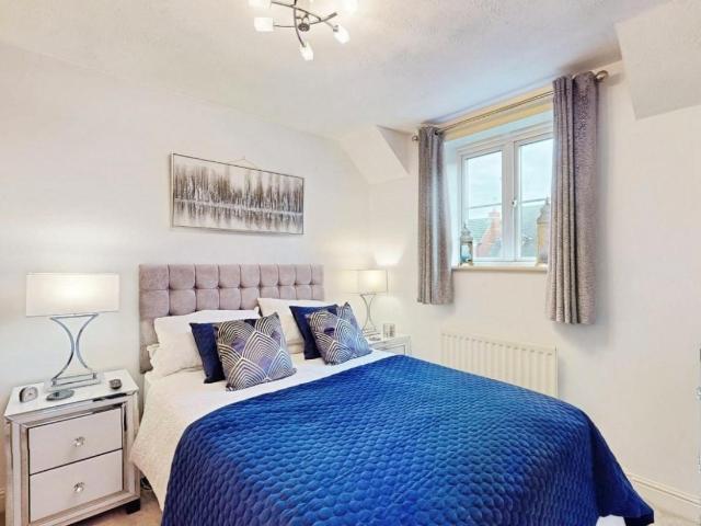 House for sale in Pool, West Yorkshire