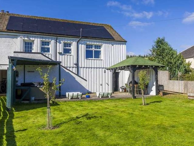 House for sale in Dalwhinnie, Scotland