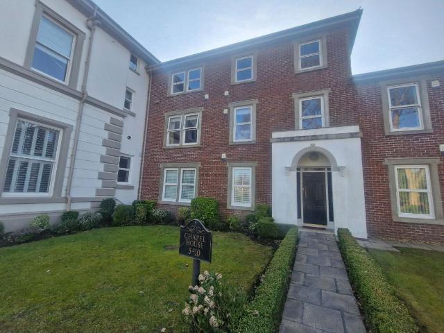 House for sale in Liverpool, Kennessee Green