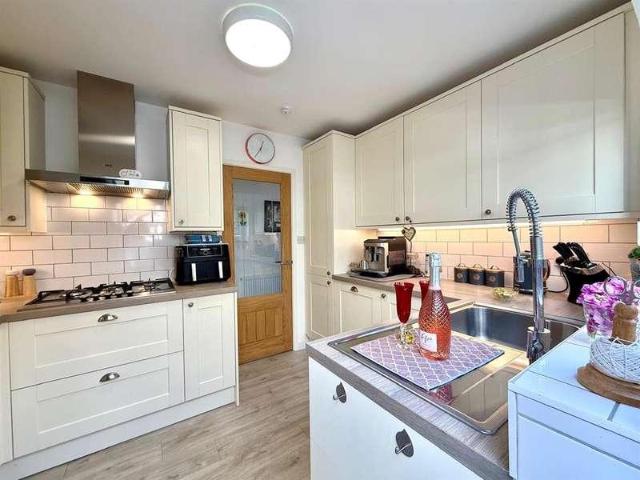 House for sale in North Wroughton, Swindon