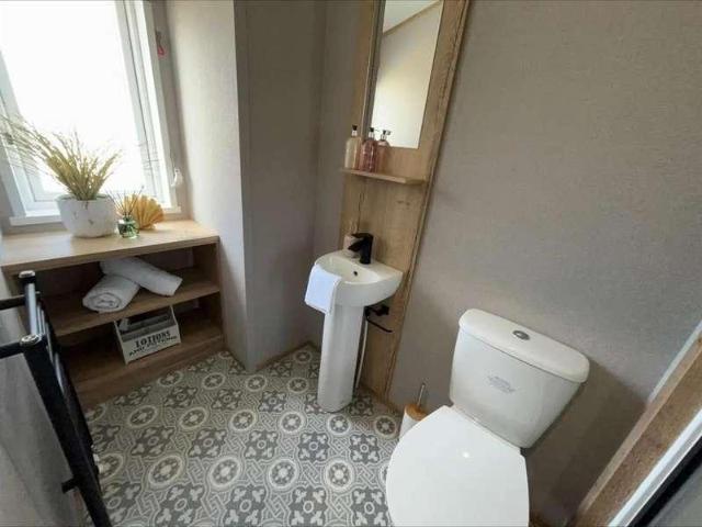 House for sale in Three Beaches, Livermead