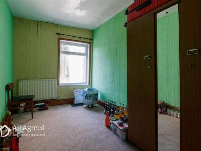 House for sale in Kedleston, East Midlands
