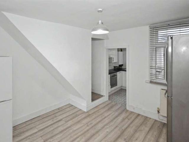 House for sale in St Albans, Five Acres