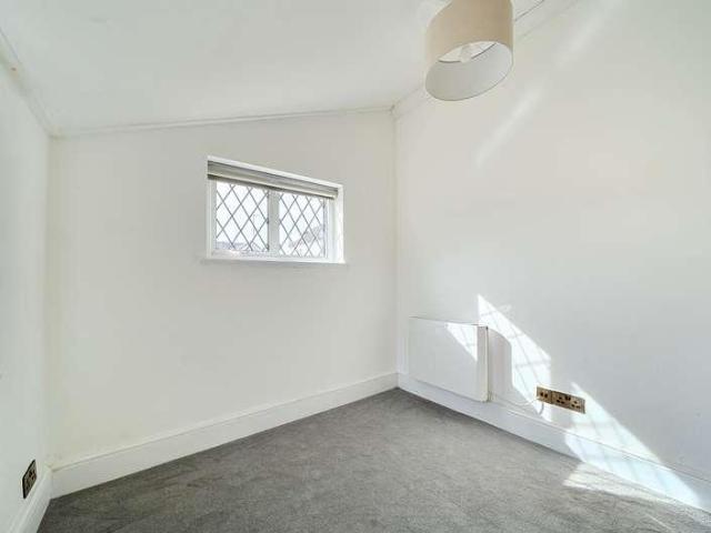 House for sale in Thorpe Common, Eastbridge