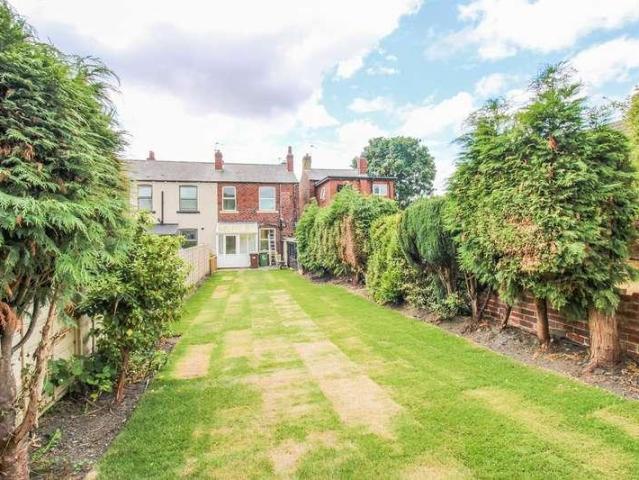 House for sale in Ossett, West Yorkshire