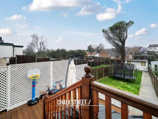 House for sale in Hornchurch, Greater London