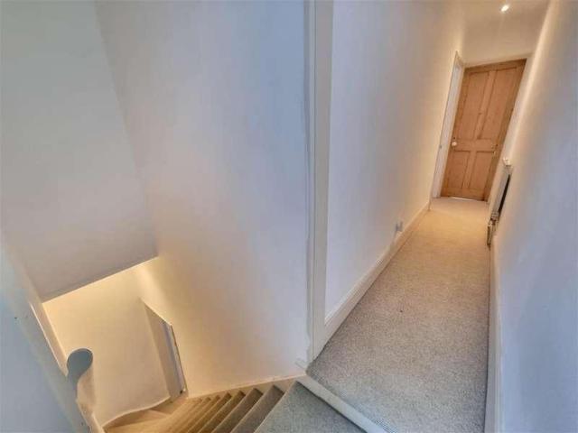 House for sale in Old Wharf, City Of Leicester