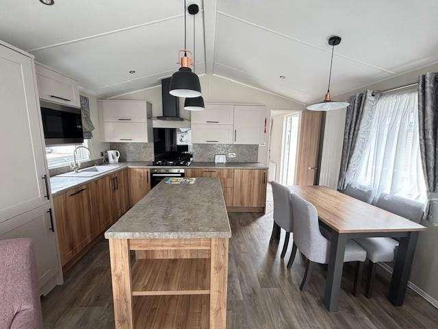 House for sale in Monkton, Acol