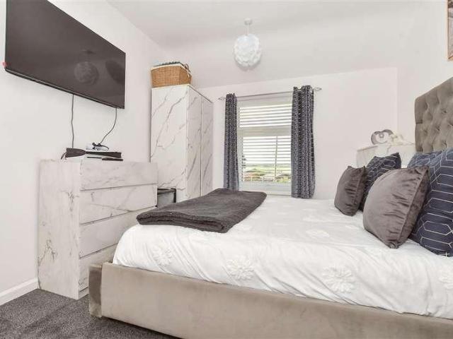 House for sale in Elvington, Ash