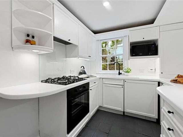 House for sale in Notting Hill, Greater London