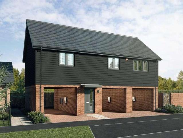 House for sale in Buckler's Park, Crowthorne