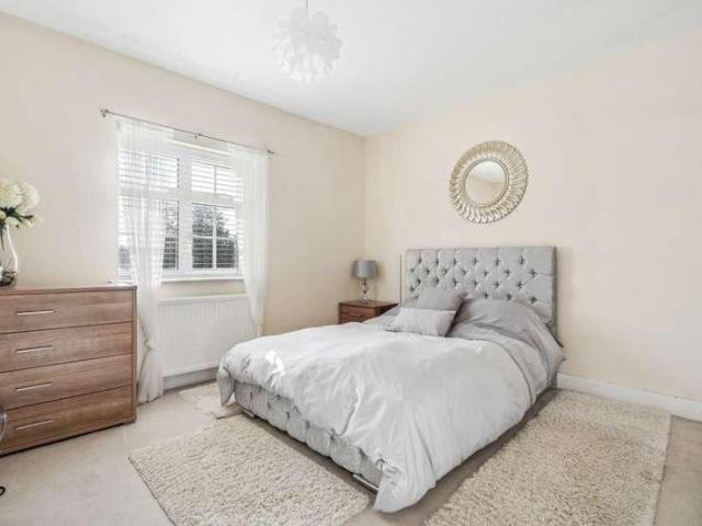 House for sale in Colnbrook, Slough